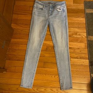 American eagle jeans.